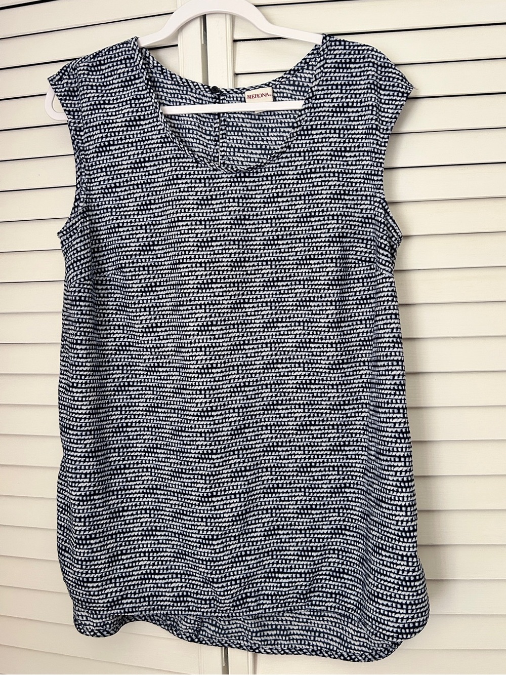 Merona Navy and White Patterned Cap-Sleeve Shell